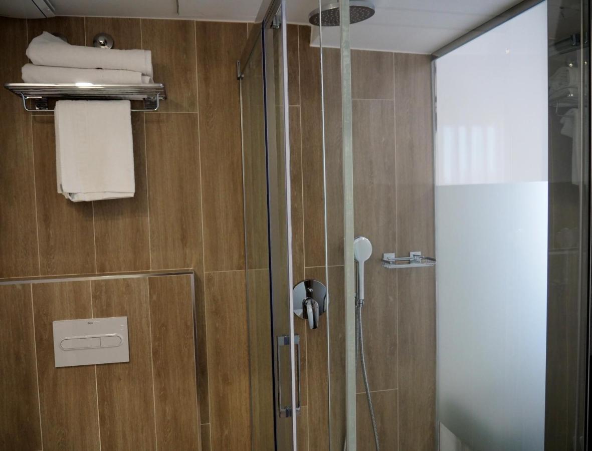Hostal Don Suero De Quinones Hospital de Orbigo Luaran gambar